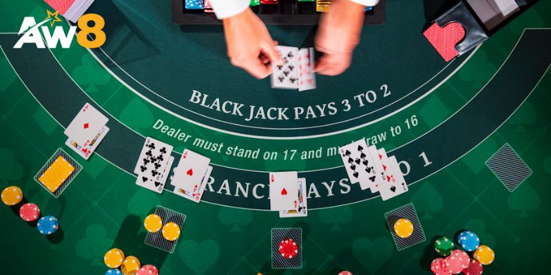 Các Quy Tắc Cơ Bản Của Blackjack